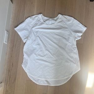 Lululemon athletic t shirt, never worn